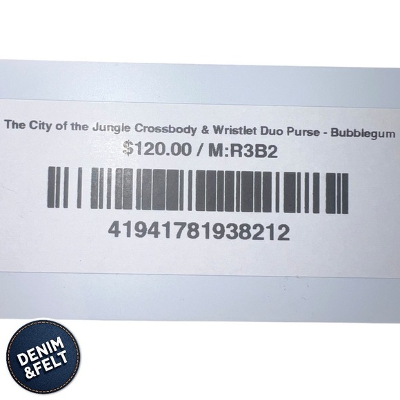 The City of the Jungle Crossbody & Wristlet Duo Purse GG Upcycled Bubblegum |NEW - Picture 11 of 11